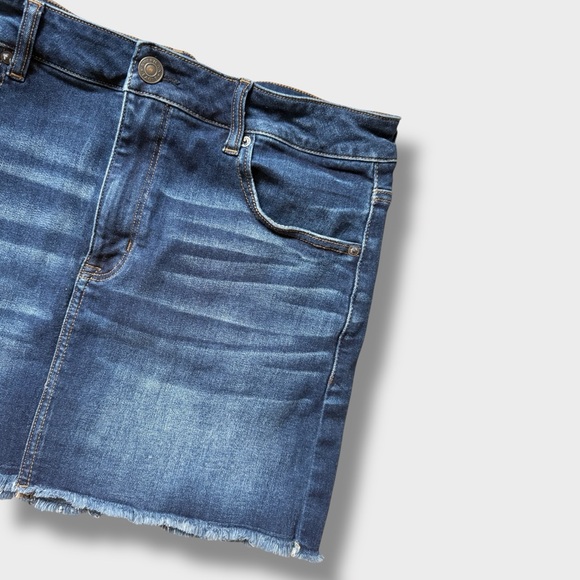 American Eagle Stretch Hi-Rise Denim Mini Skirt - Picture 2 of 7